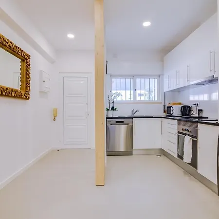 Ella - Fantastic - Apartment *