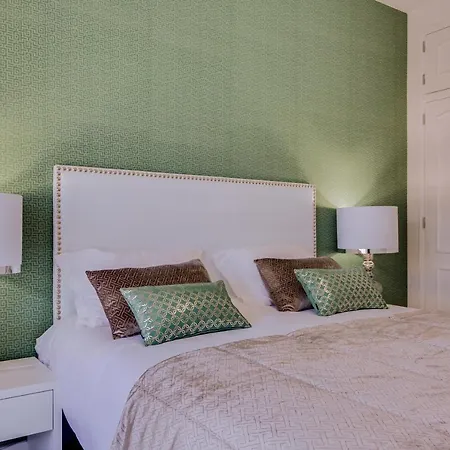 Ella - Fantastic - Apartamento