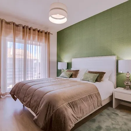 Ella - Fantastic - Apartament *